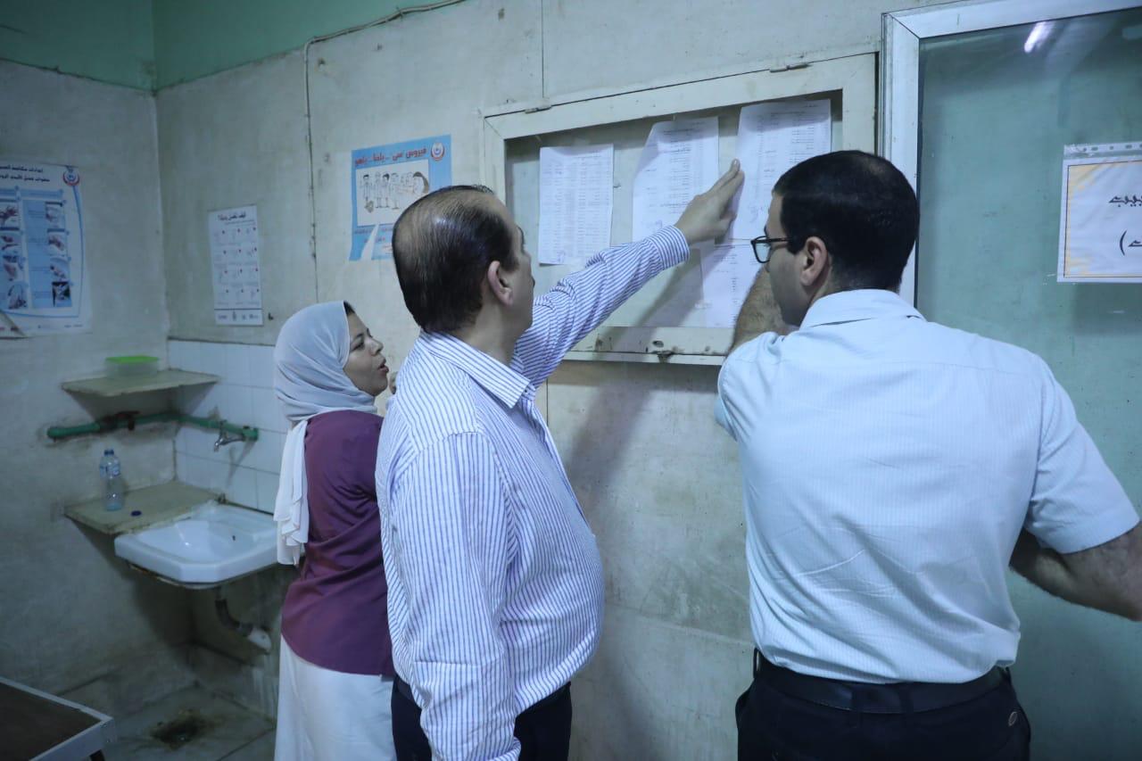 في زيارة مفاجئة.. نائب وزير الصحة يوجه باستبعاد مدير مناوب بمستشفى قطور المركزي